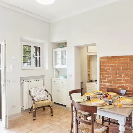 Farm stay Borgo Di Alica Palaia